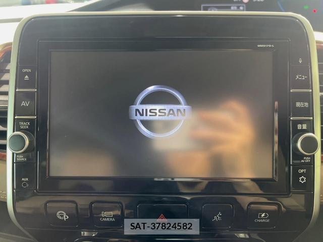 Nissan SERENA 2018-05 8726821-2