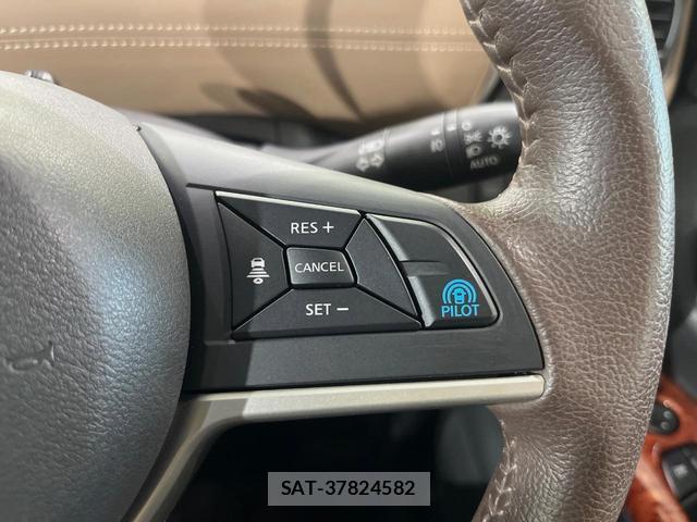 Nissan SERENA 2018-05 8726821-6