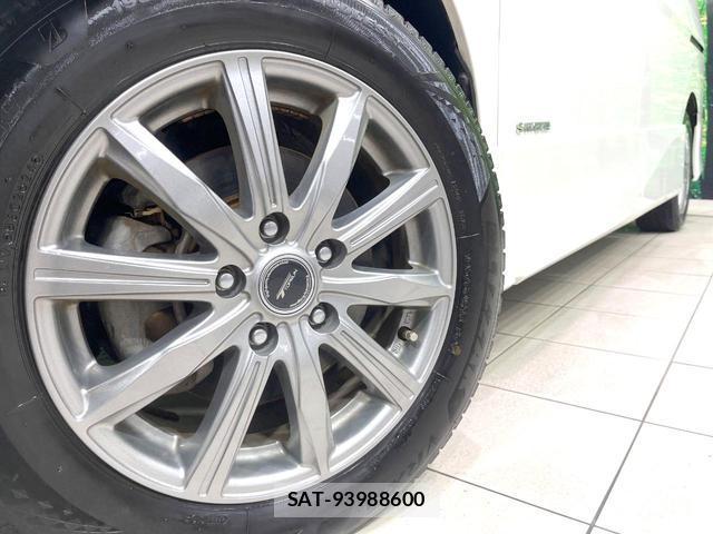 Nissan SERENA 2018-12 8726949-14