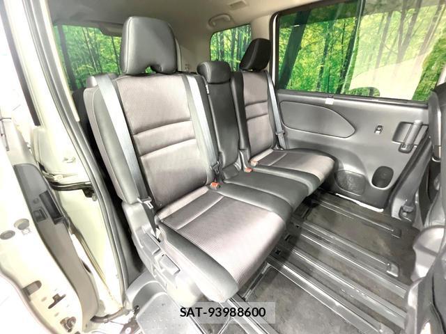 Nissan SERENA 2018-12 8726949-9