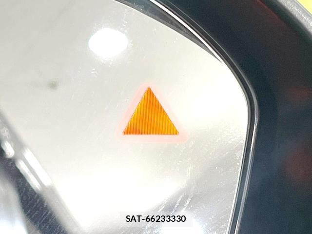 Nissan SERENA 2023-09 8726951-6