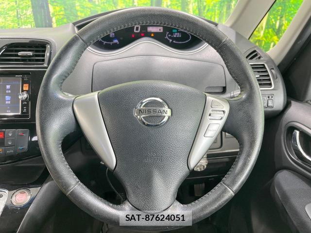 Nissan SERENA 2014-09 8727097-11