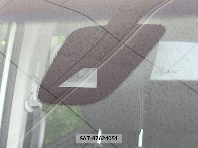 Nissan SERENA 2014-09 8727097-4