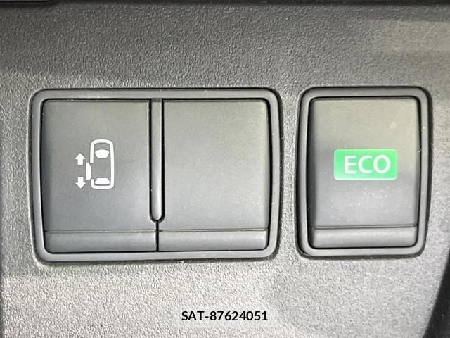 Nissan SERENA 2014-09 8727097-5