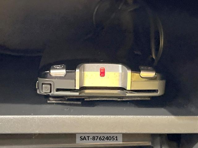 Nissan SERENA 2014-09 8727097-6