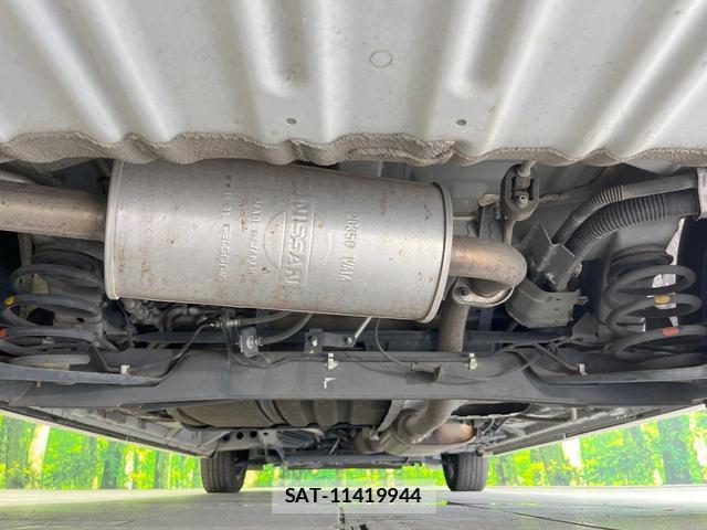Nissan SERENA 2018-03 8727099-19