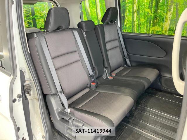Nissan SERENA 2018-03 8727099-8