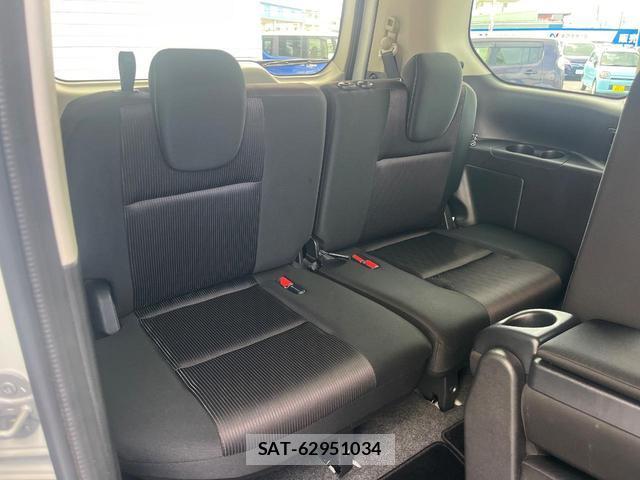 Nissan SERENA 2017-03 8727233-10