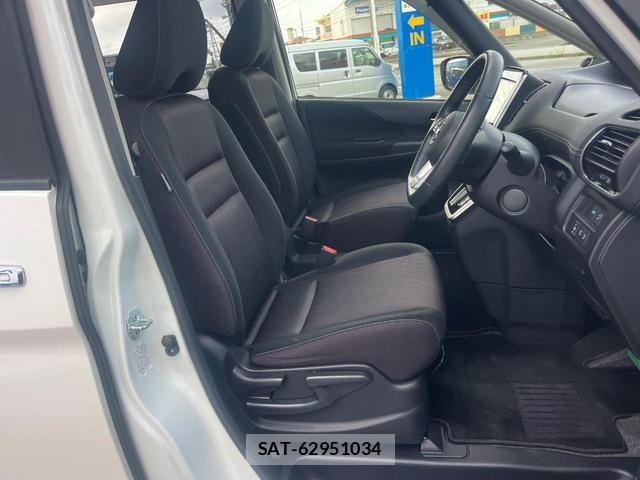 Nissan SERENA 2017-03 8727233-8
