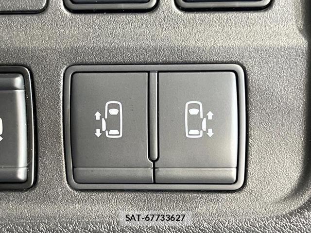Nissan SERENA 2022-07 8727624-2