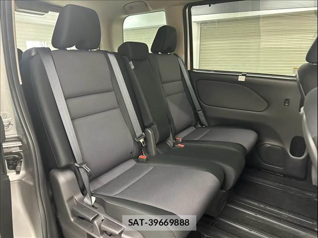 Nissan SERENA 2021-12 8727719-10