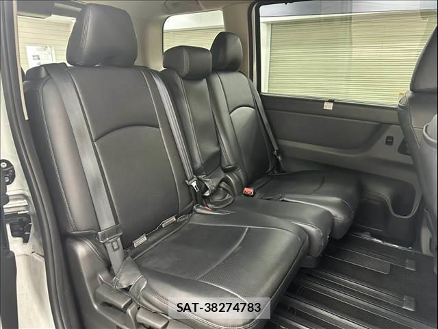 Nissan SERENA 2024-05 8727720-10