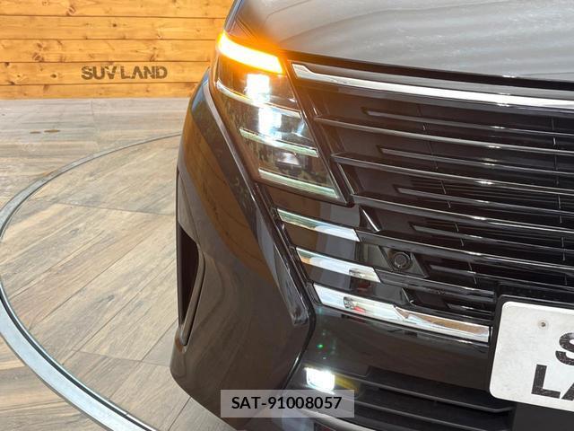Nissan SERENA 2023-09 8727765-12