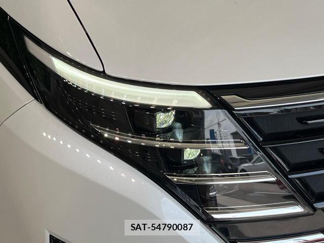 Nissan SERENA 2023-07 8727852-12