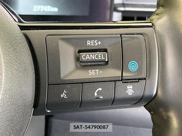Nissan SERENA 2023-07 8727852-6