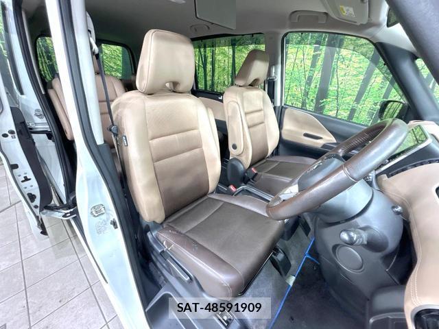 Nissan SERENA 2019-03 8727882-8