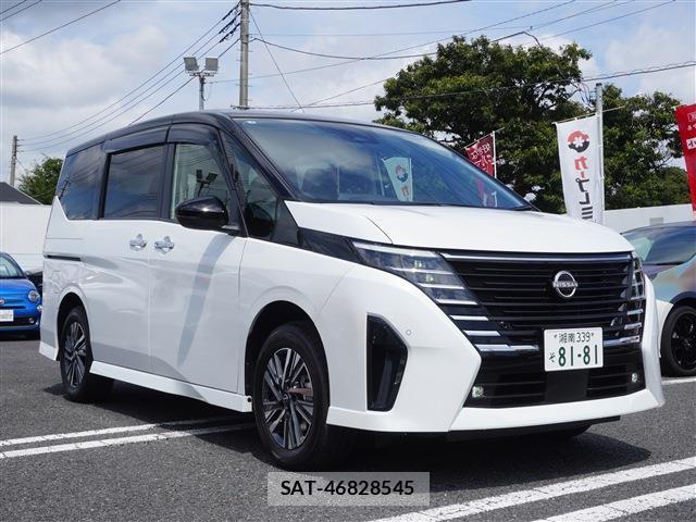 Nissan SERENA 2025-09 8727948-1