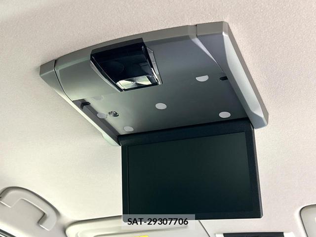 Nissan SERENA 2022-01 8728393-3