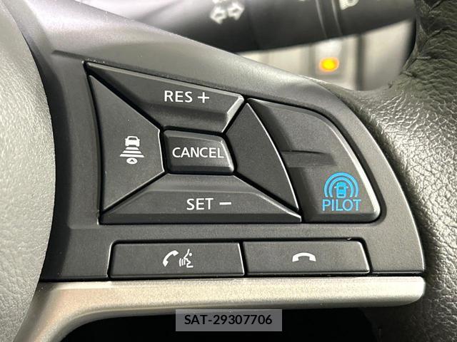 Nissan SERENA 2022-01 8728393-5