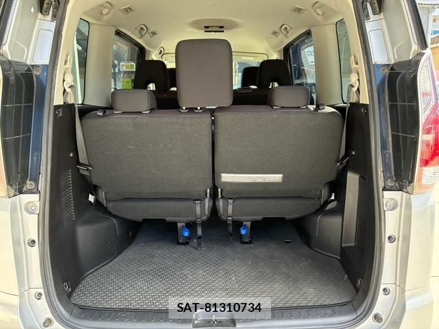 Nissan SERENA 2017-01 8728398-8
