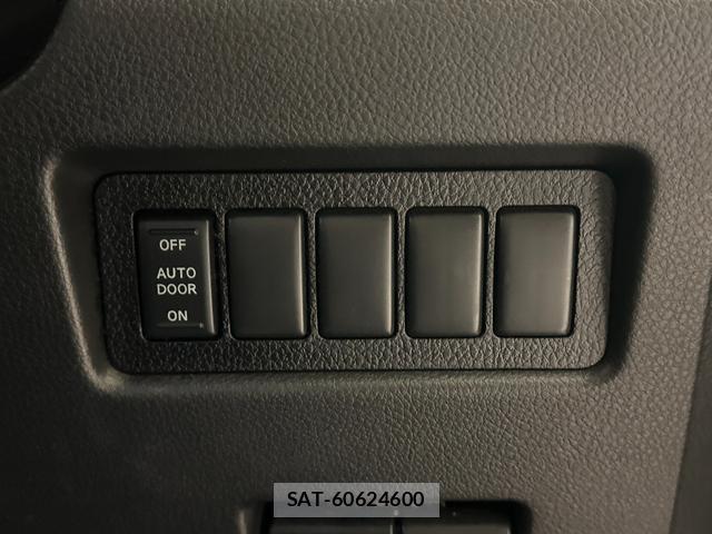 Nissan SERENA 2008-09 8728545-7