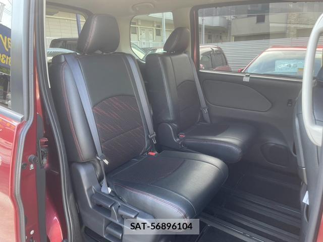 Nissan SERENA 2016-11 8728588-18