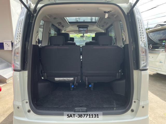 Nissan SERENA 2013-11 8728589-13