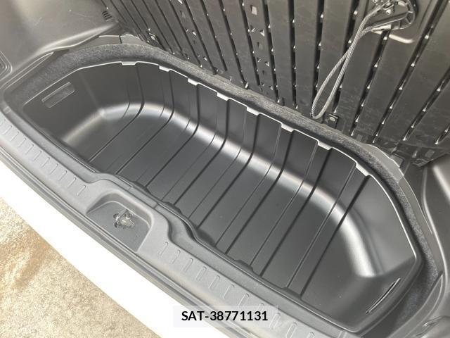 Nissan SERENA 2013-11 8728589-15