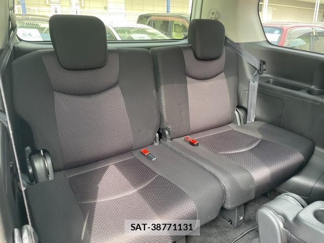 Nissan SERENA 2013-11 8728589-18