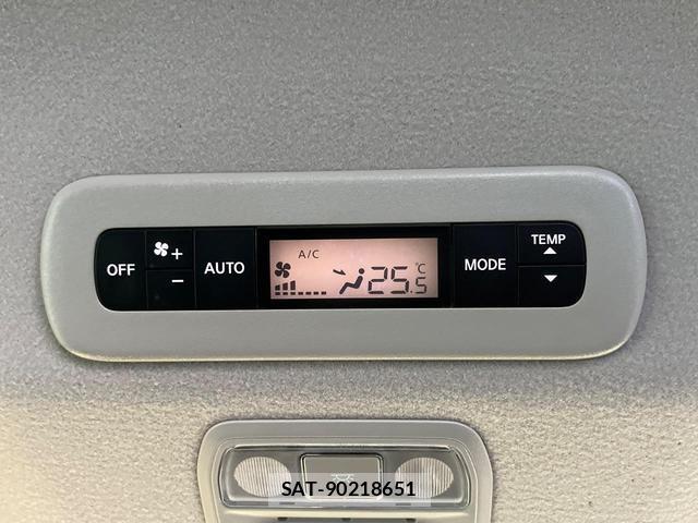 Nissan SERENA 2023-06 8728775-8