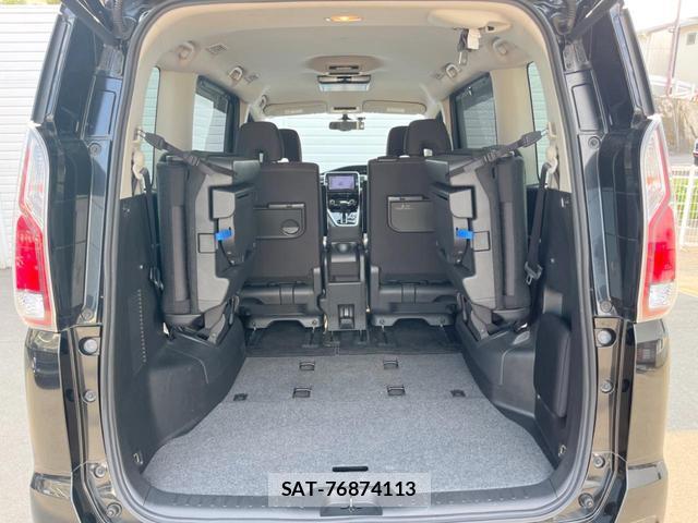 Nissan SERENA 2018-01 8728802-10