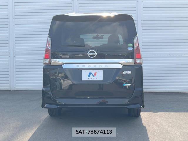 Nissan SERENA 2018-01 8728802-15