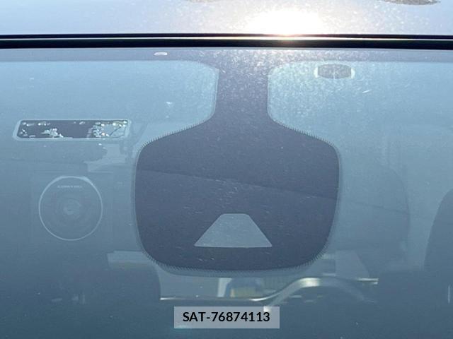 Nissan SERENA 2018-01 8728802-3