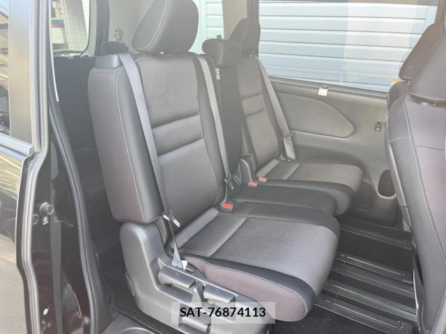 Nissan SERENA 2018-01 8728802-8