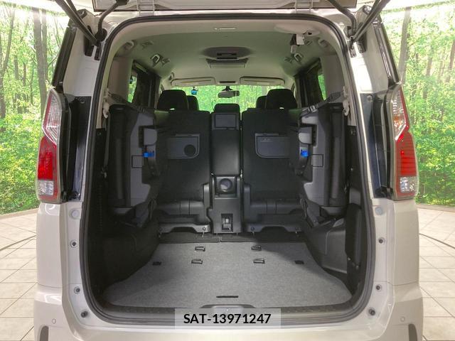 Nissan SERENA 2016-09 8728858-10