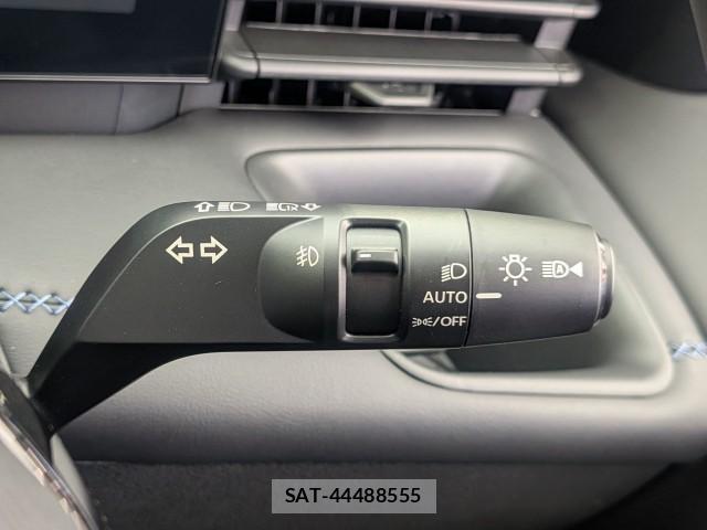 Nissan SERENA 2026-02 8728921-13
