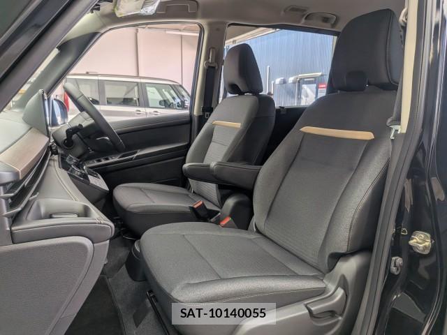 Nissan SERENA 2026-02 8728923-17
