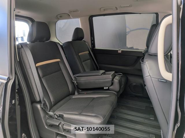 Nissan SERENA 2026-02 8728923-18