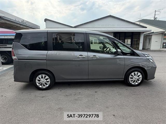 Nissan SERENA 2022-07 8728974-3