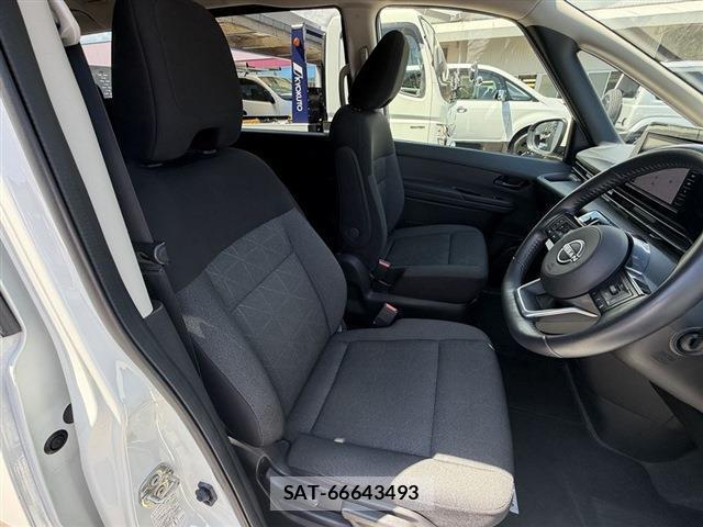 Nissan SERENA 2023-07 8728976-14
