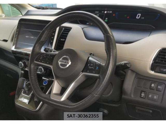 Nissan SERENA 2022-05 8729232-2