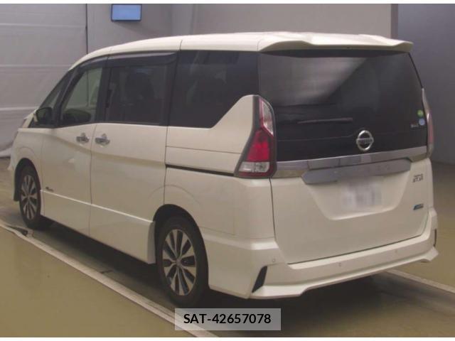 Nissan SERENA 2017-03 8729266-1