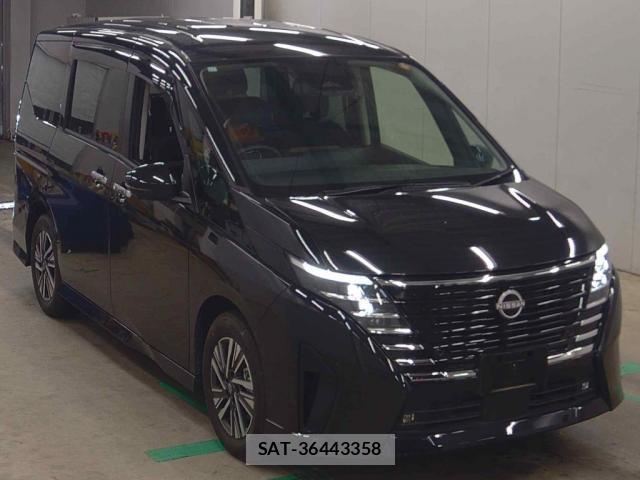 Nissan SERENA 2023-12 8729342-0