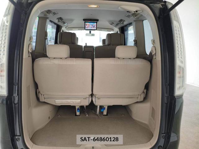 Nissan SERENA 2013-03 8729479-15