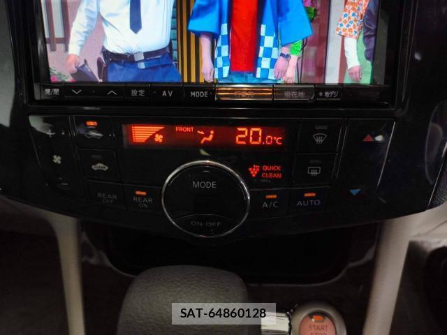Nissan SERENA 2013-03 8729479-19