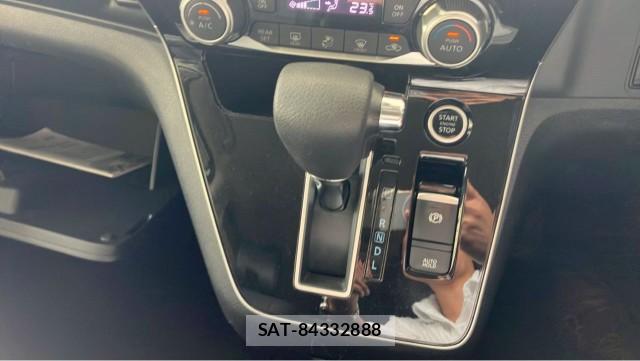 Nissan SERENA 2020-10 8729582-14