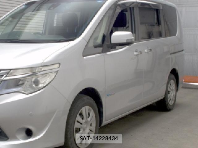 Nissan SERENA 2016-01 8729950-3