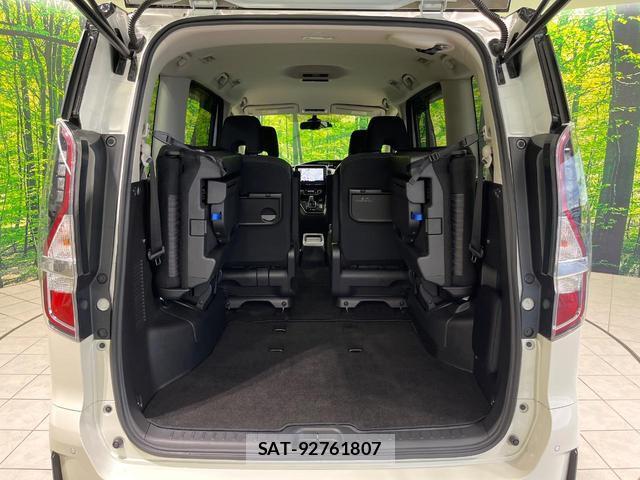 Nissan SERENA 2020-02 8730090-10