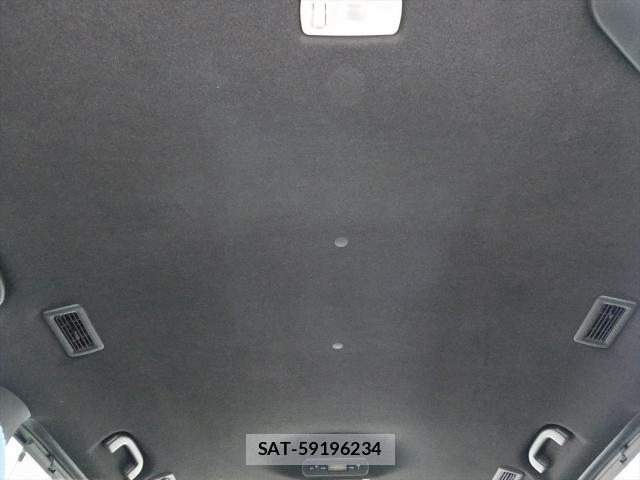 Nissan SERENA 2022-03 8730195-16