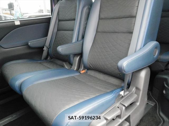 Nissan SERENA 2022-03 8730195-6